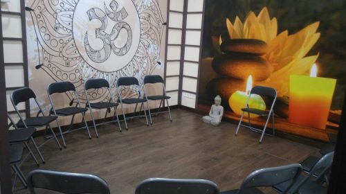 Sala actividades yoga, reiki, mindfulness Ho'Omana